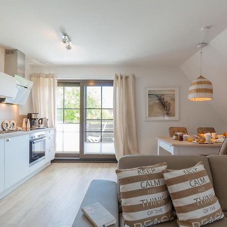 Ferienwohnungen Haus Am Strand Zingst Exterior foto