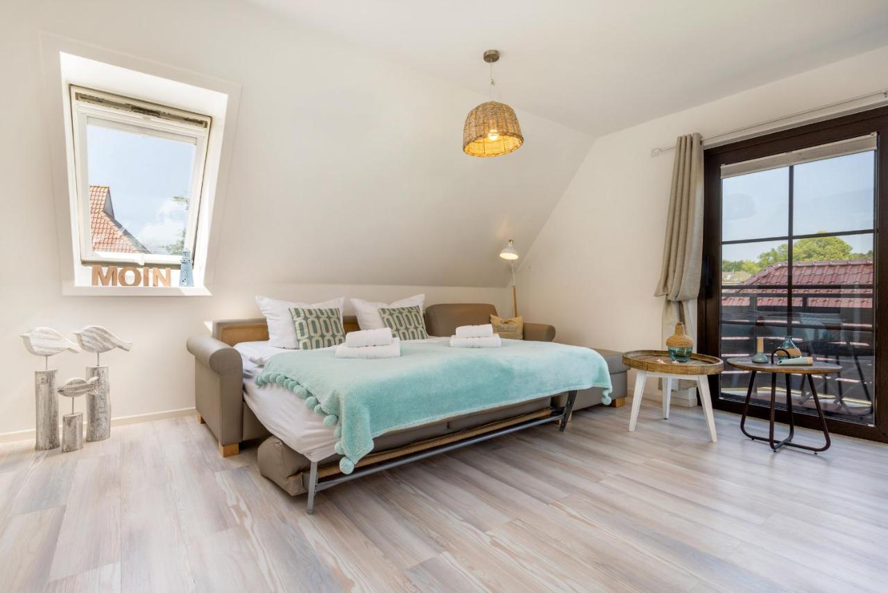 Ferienwohnungen Haus Am Strand Zingst Exterior foto